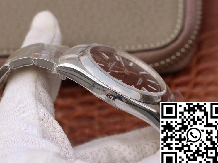 Perpetual Black Factory AR Dial 114300 Oyster 39mm Rolex 0115